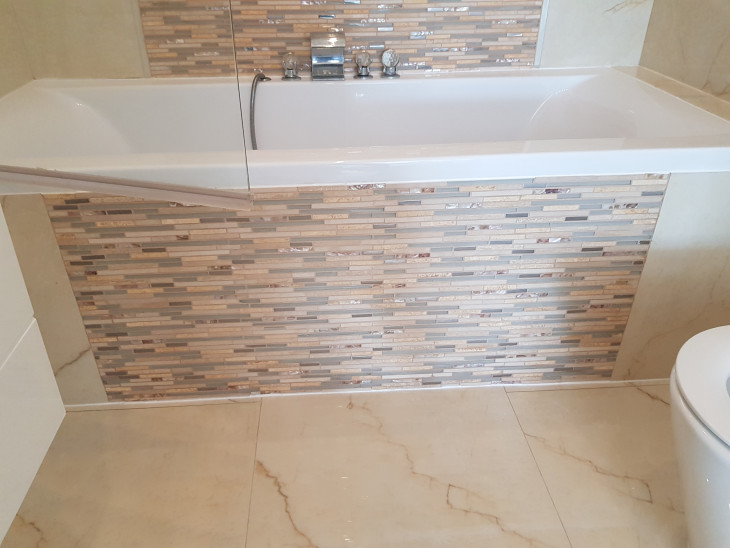 Pose de mosaïque
